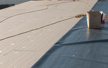 disadvantages of Shortstanding flat roof insulation